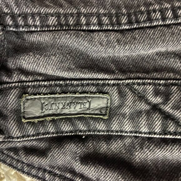 Blank NYC Shortie Overalls - Picture 3 of 4